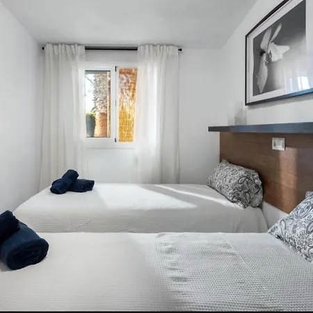 Aparthotel Playa Almayate