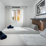 Aparthotel Playa Almayate