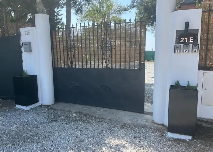 公寓式酒店 Playa Almayate 4*